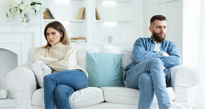 طلاق عاطفی چیست؟